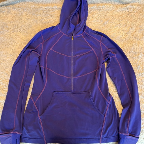 lululemon athletica Sweaters - Lululemon half zip sweater with hoodie